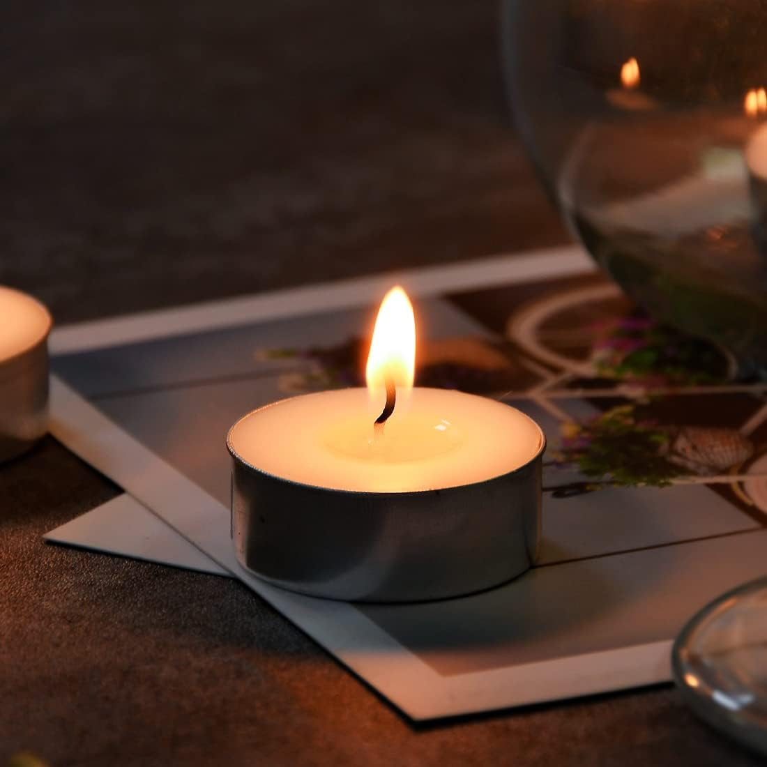 DEYBBY Natural Soy Wax Tealight Candles Bulk,100 Pack UnScented Tea Candle Set - 4 Hours Burning for Each